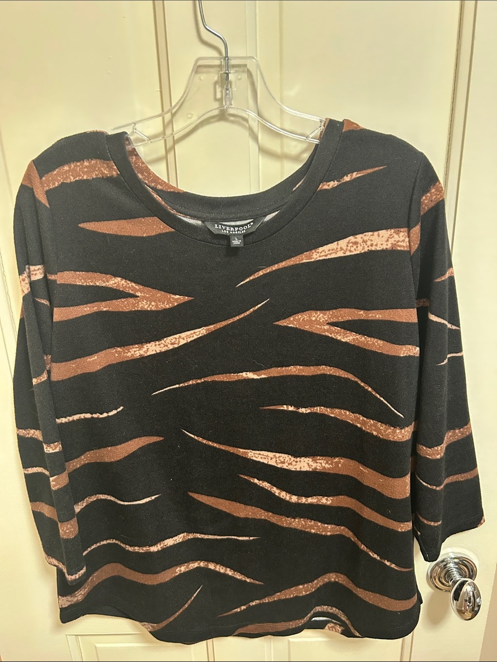 Women's Black and Brown Striped Scoop Neck Top